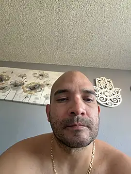 Snapshot of 3ltiti chatting on May 19, 2026, 11:01 pm 3ltiti online show from May 19, 2026, 11:01 pm