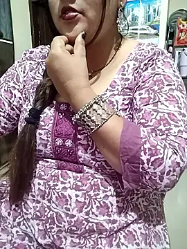 Snapshot of -Billo chatting on May 28, 2026, 8:04 pm -Billo online show from May 28, 2026, 8:04 pm