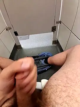 Ohh88f online show from May 20, 2026, 6:49 pm