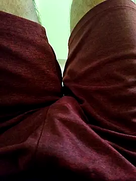 1Horny Boy1 online show from May 13, 2026, 5:14 am