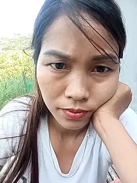 Suly-sweet online show from May 15, 2026, 10:52 pm