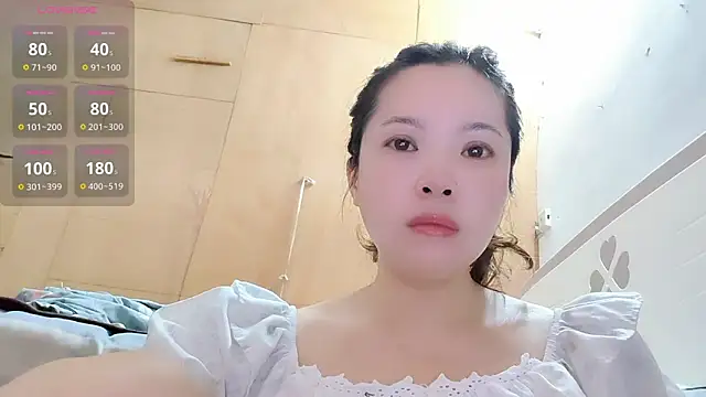 F-Yingying online show from June 20, 2026, 1:32 am