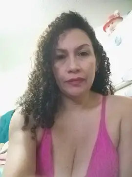 paulett15 online show from June 23, 2026, 2:26 pm