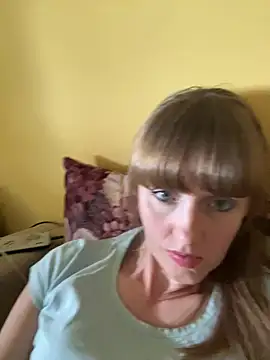 Kamilochka29511 online show from July 15, 2026, 2:02 pm