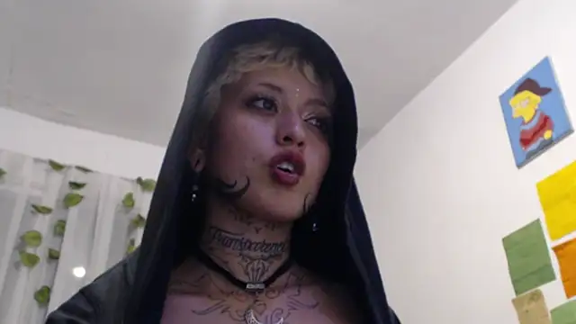 seley222 online show from June 11, 2026, 2:53 am