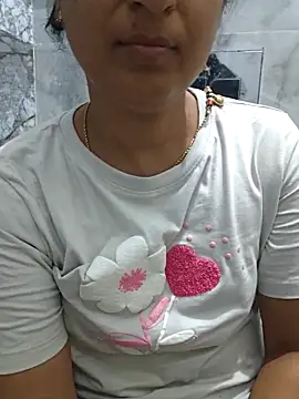 Radhika rekha kannada online show from May 15, 2026, 5:11 pm