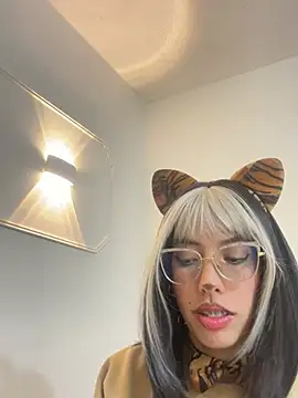 MeraSecretXXX online show from May 29, 2026, 12:00 pm