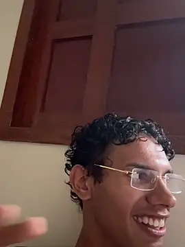 Snapshot of gabrielsalu chatting on May 14, 2026, 6:16 pm gabrielsalu online show from May 14, 2026, 6:16 pm