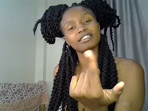 Snapshot of Sexxyjey chatting on June 29, 2026, 11:43 am Sexxyjey online show from June 29, 2026, 11:43 am