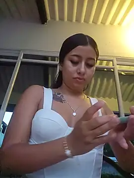 Snapshot of Luisa_Madrid chatting on June 5, 2026, 10:54 am Luisa Madrid online show from June 5, 2026, 10:54 am