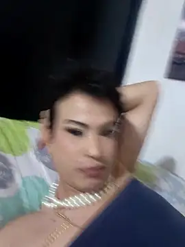 Juan alejandro2904 online show from May 15, 2026, 2:53 am