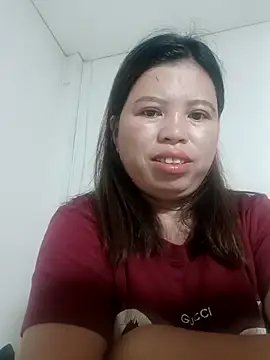 Snapshot of -Yeyi- chatting on June 5, 2026, 10:04 pm -Yeyi- online show from June 5, 2026, 10:04 pm
