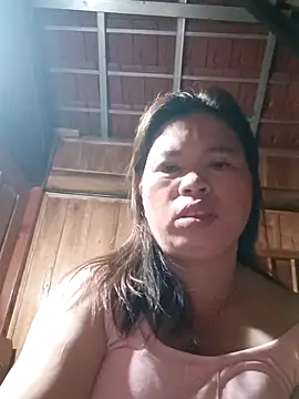 Snapshot of -Yeyi- chatting on June 21, 2026, 7:08 pm -Yeyi- online show from June 21, 2026, 7:08 pm