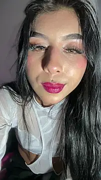 ariella lovee online show from May 21, 2026, 5:49 am