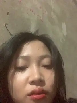 Snapshot of hinami-lo chatting on May 24, 2026, 12:16 pm hinami-lo online show from May 24, 2026, 12:16 pm