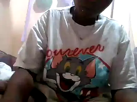 Snapshot of Hornysmoker20 chatting on June 5, 2026, 5:12 am Hornysmoker20 online show from June 5, 2026, 5:12 am