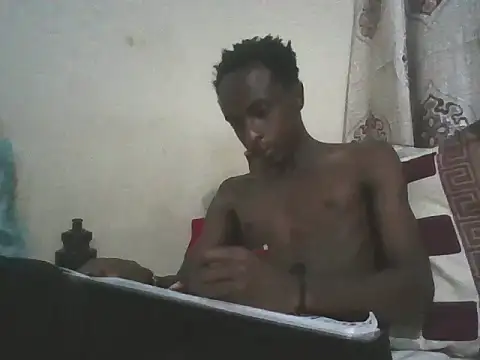 noella23123 online show from May 25, 2026, 6:39 pm