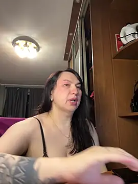 Snapshot of EvaBeautyXxX chatting on May 24, 2026, 9:15 pm EvaBeautyXxX online show from May 24, 2026, 9:15 pm