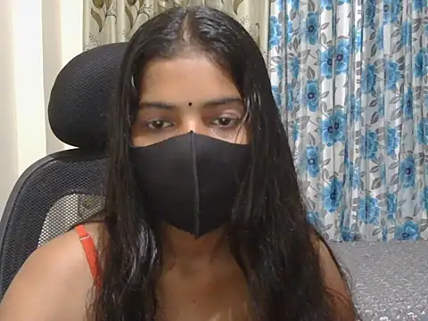 Snapshot of hoty-pihu chatting on May 19, 2026, 4:19 am hoty-pihu online show from May 19, 2026, 4:19 am