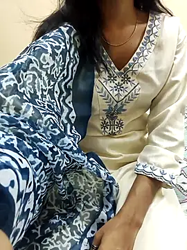 Shanaya 001 online show from June 27, 2026, 5:13 am