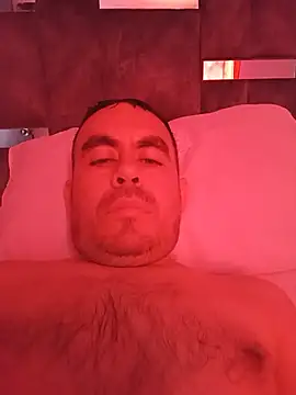 Alfredo84xx online show from May 22, 2026, 3:32 pm