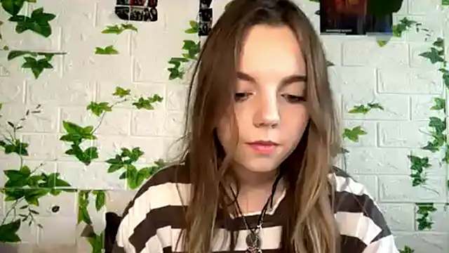 LisaPorse online show from May 21, 2026, 2:14 pm
