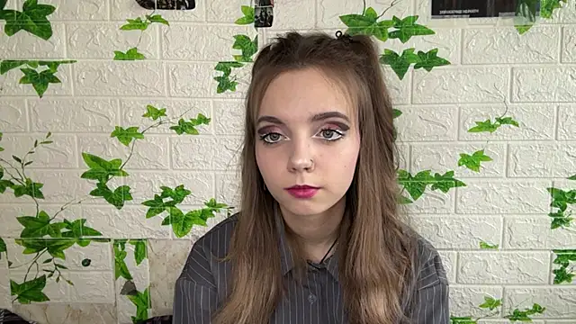 LisaPorse online show from May 26, 2026, 2:04 pm