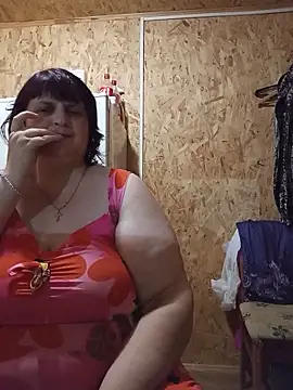 LisichkaOksana online show from June 10, 2026, 7:48 pm