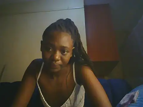 Preetygirlyz online show from July 12, 2026, 5:41 am