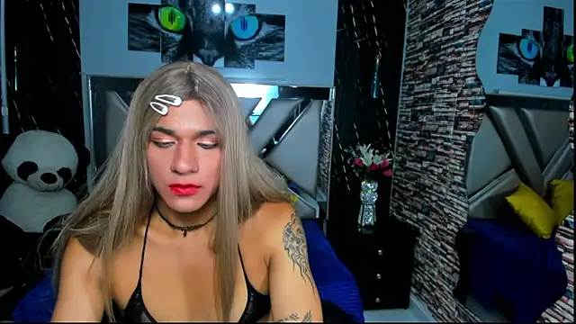 Karina Cutee online show from May 20, 2026, 12:46 pm