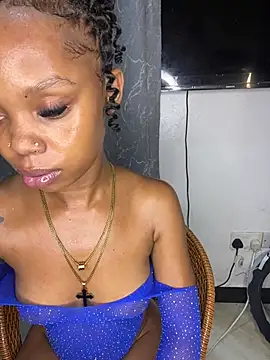 sexyie caramel online show from June 26, 2026, 5:30 pm