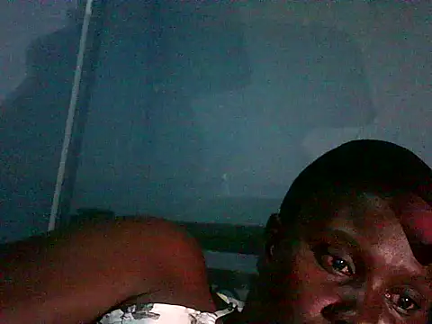 creamyebony5 online show from May 17, 2026, 9:15 pm