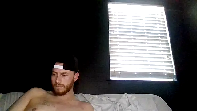 Snapshot of Tallhungcloudyyy chatting on June 14, 2026, 6:31 pm Tallhungcloudyyy online show from June 14, 2026, 6:31 pm