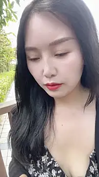 Snapshot of lylxili chatting on July 13, 2026, 2:33 am lylxili online show from July 13, 2026, 2:33 am