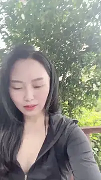 Snapshot of lylxili chatting on July 6, 2026, 1:45 am lylxili online show from July 6, 2026, 1:45 am