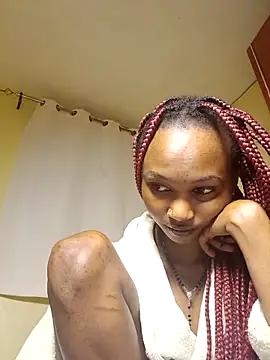 Snapshot of Sugarpie_ chatting on June 19, 2026, 3:12 am Sugarpie online show from June 19, 2026, 3:12 am