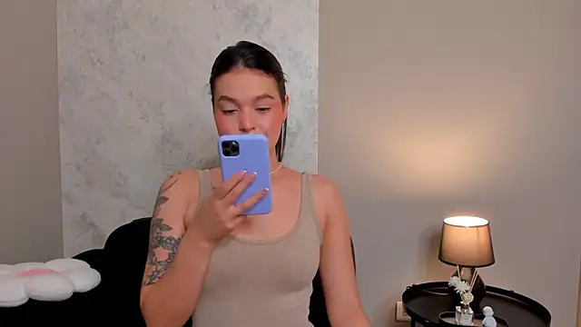 MeganColt online show from June 18, 2026, 12:42 am