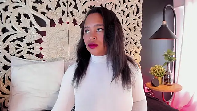 Bianca DVarela online show from July 11, 2026, 7:58 pm