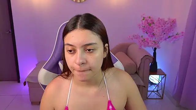 mayavexx online show from July 5, 2026, 6:37 pm
