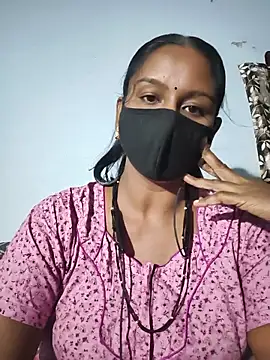 madhushree143 online show from June 17, 2026, 5:12 pm