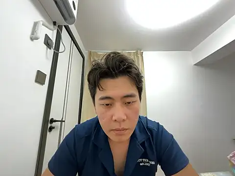 ZhouZhou 6 online show from May 25, 2026, 8:46 am