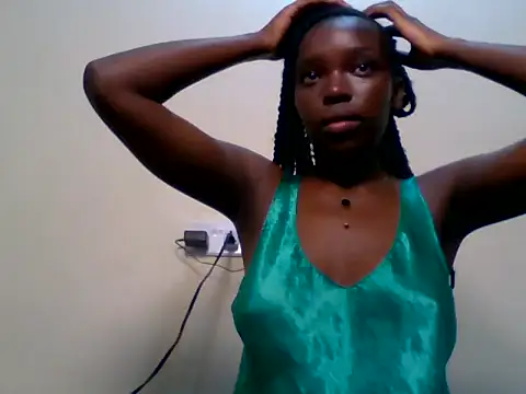 sexy tessiah online show from June 9, 2026, 4:41 pm