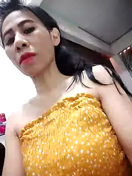 Alisaa0716 online show from June 5, 2026, 6:40 am