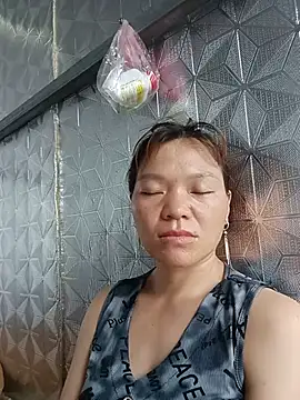 lya sexyy online show from June 15, 2026, 11:48 pm