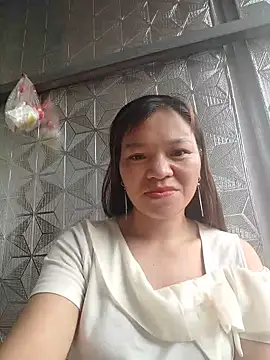 lya sexyy online show from June 5, 2026, 10:37 pm