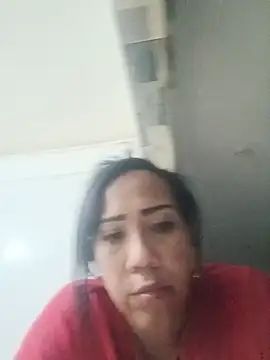 Snapshot of OliviaWilliamm chatting on June 26, 2026, 1:55 am OliviaWilliamm online show from June 26, 2026, 1:55 am
