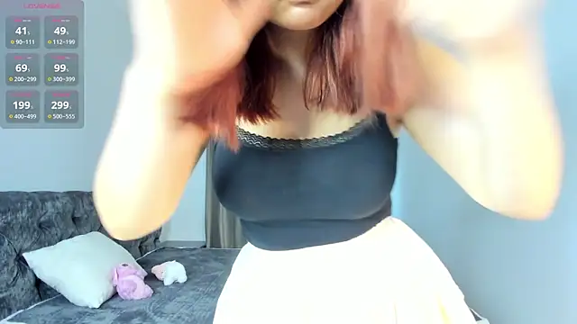 Snapshot of laylasweet_ chatting on June 5, 2026, 11:16 am laylasweet online show from June 5, 2026, 11:16 am