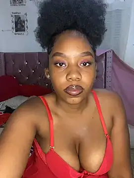 Snapshot of ArianaMadisson chatting on July 9, 2026, 1:06 am ArianaMadisson online show from July 9, 2026, 1:06 am