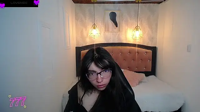 Allyshon  online show from July 8, 2026, 8:20 pm