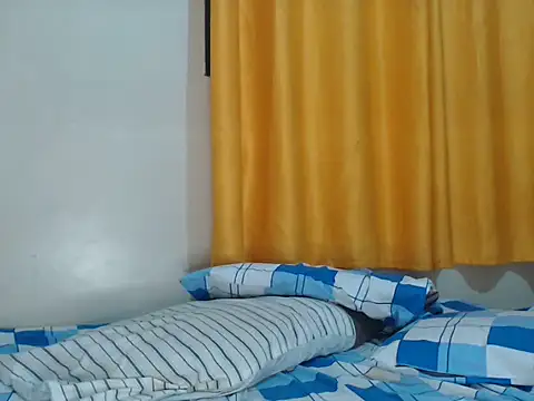 pretty taurus online show from May 23, 2026, 6:40 pm